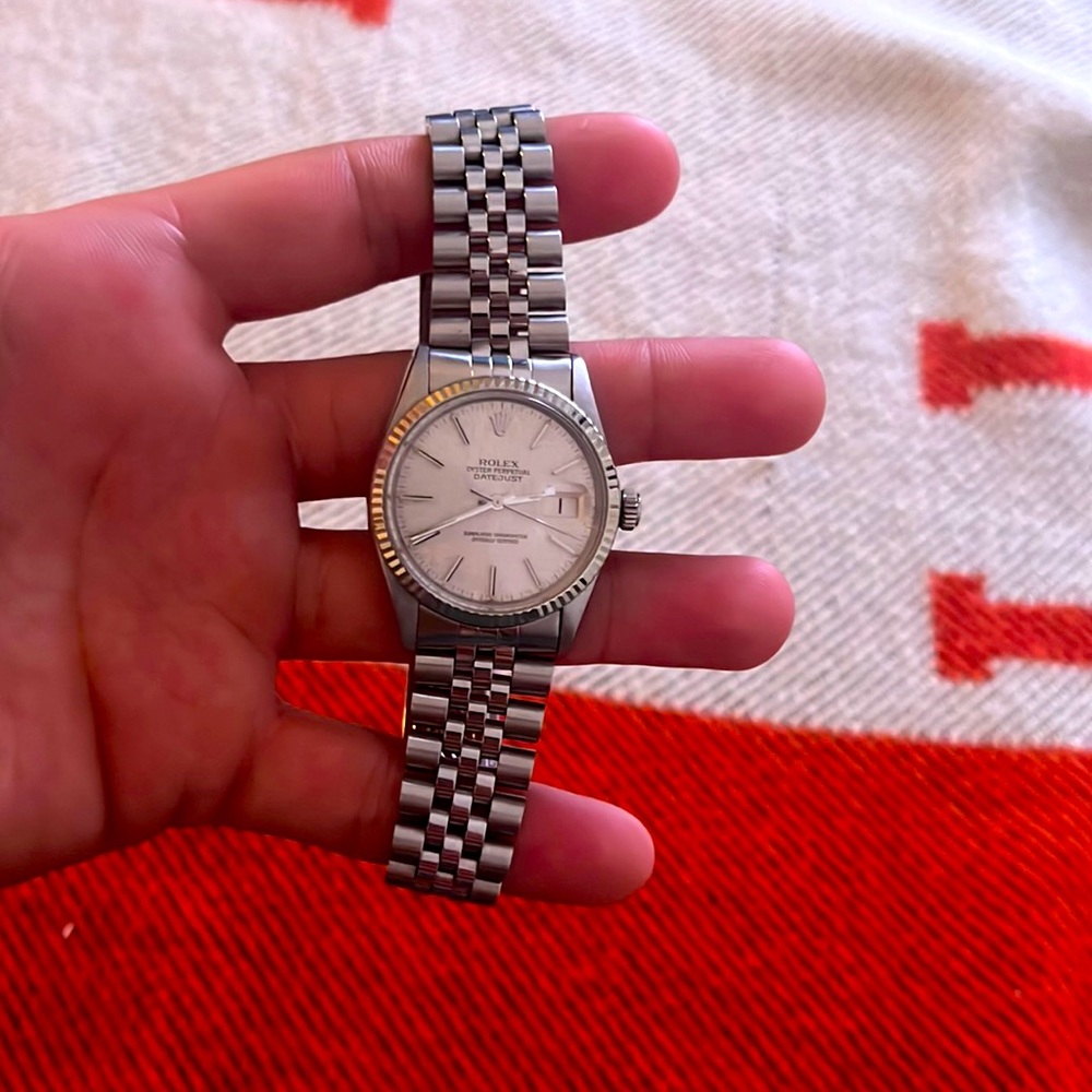 36MM Stainsteel date just with Linen dial